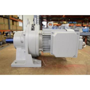 Sumitomo Gear Motor CNHMS1 6120YC-59 1 HP 297 RPM