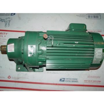 Sumitomo SM-Cyclo HM3100 1-1/2 hp 3ph Electric Motor 17:1 ratio 1-1/8#034; output