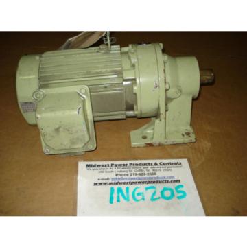 Sumitomo Cyclo gearmotor CNHMS-1-4105YC-29, 60 rpm, 29:1,1hp, 230/460, inline