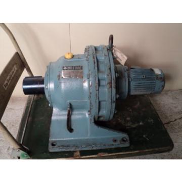 SUMITOMO CYCLO DRIVE CHHM-4190DB 2537:1 RATIO 075KW 1750RPM