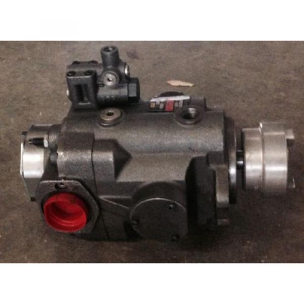 PARKER DENISON HYDRAULIC VARIABLE VOLUME PISTON PUMP PVP33303L26A1VM20 3000PSI #5 image