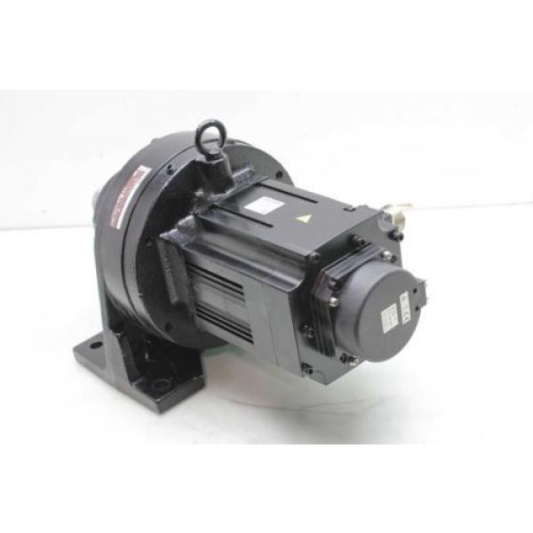 Mitsubishi HF-SP152BG1H AC Servo Motor / 15kW w Sumitomo CNHM-6120-17 Reducer #2 image