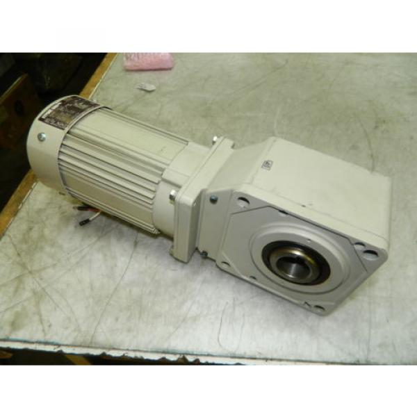 Origin Sumitomo 04 kW Hyponic Drive, RNYM05-1320-40, 220V, Frame F-71M, 3 PH, NNB #7 image